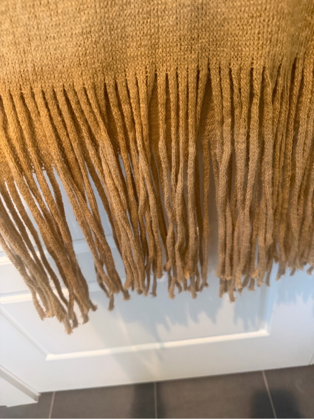 Free People OverSized Chestnut Brown Fringe Blanket Scarf Multi Use Knit - Picture 2 of 4